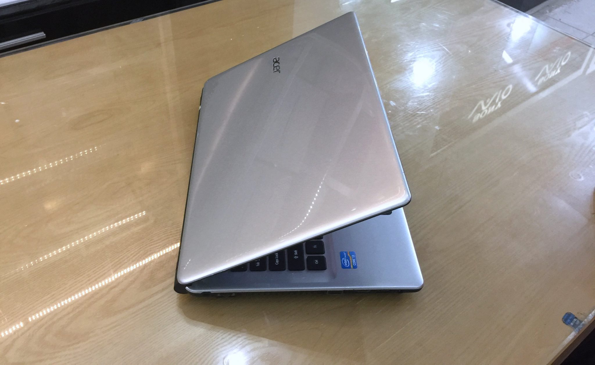 Laptop Acer E1 470 .jpg